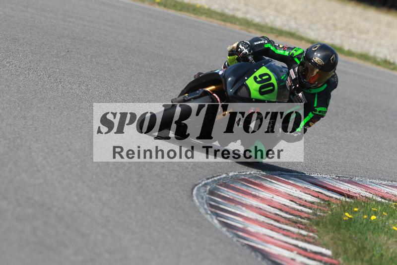 /Archiv-2022/06 15.04.2022 Speer Racing ADR/Gruppe rot/90